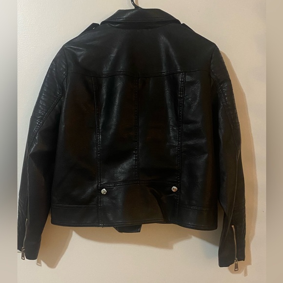 Vera Moda Curve Black Faux Leather Moto Jacket Size 16 XL - Picture 3 of 3